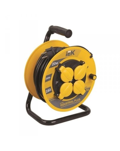 УК50 4 места, 50м (WKP15-16-04-50-44). Удлинитель на катушке Industrial plus. IEK в Назрани