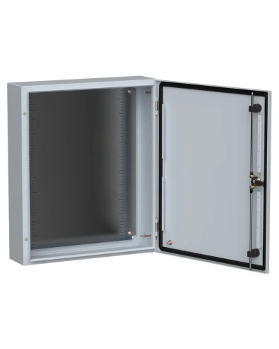 ЩМП-60.50.15 УХЛ1 IP66 600x500x150 TITAN 5 (TI5-10-N-060-050-015-66). Шкаф металлический с монтажной платой. IEK в Назрани